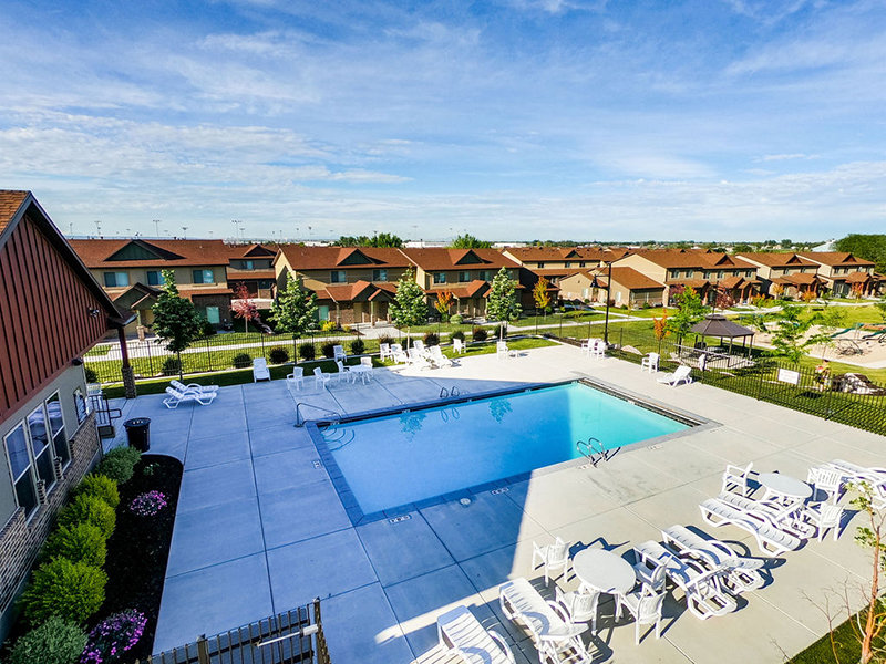Swimming Pool | Mountain View Townhomes in Ogden, UT