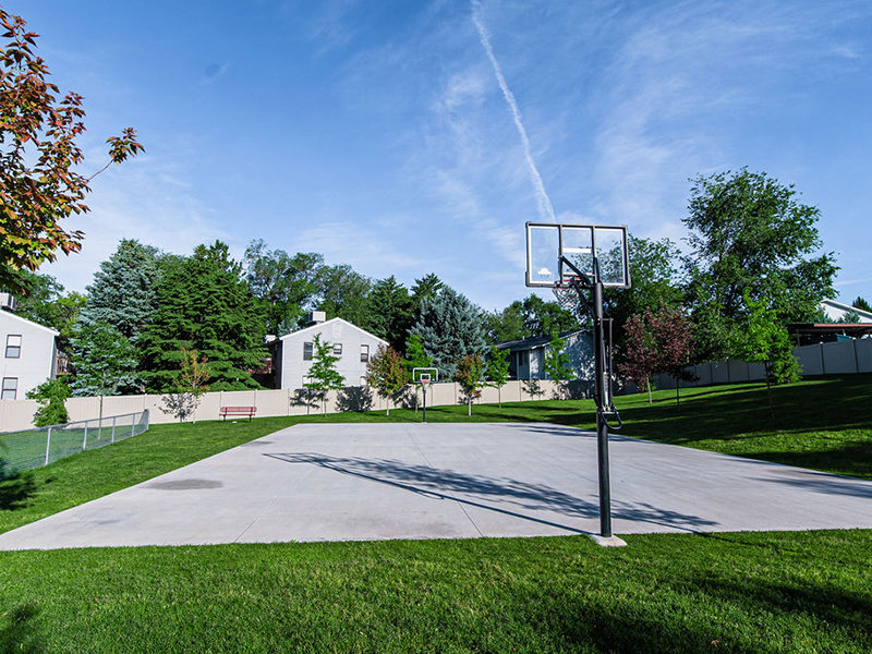 Basketball Court | Mountain View Townhomes in Ogden, UT