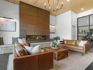 Resident Lounge | Latitude 43 Apartments