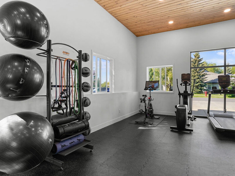 Latitude 43 Apartments Amenities