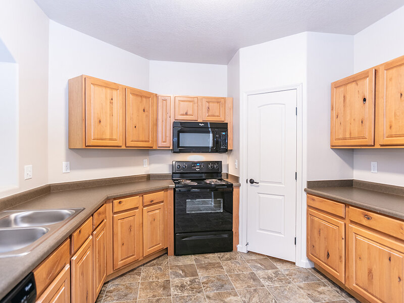 The Ridge at Blackmore Apartments