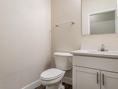 Bathroom | South Fork Apartments 