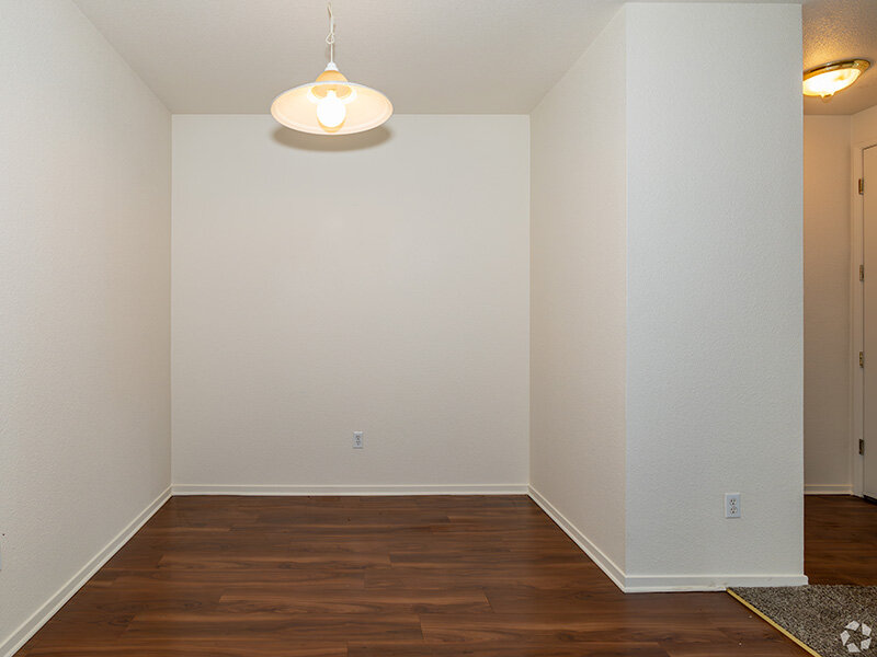 Spacious Bedroom | Crocker Oaks