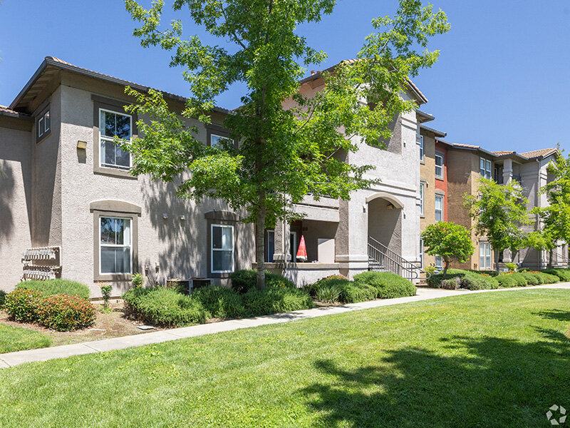 Building Exterior | Crocker Oaks Apartments
