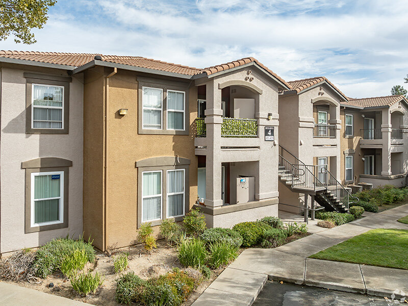 Apartment Complex | Crocker Oaks