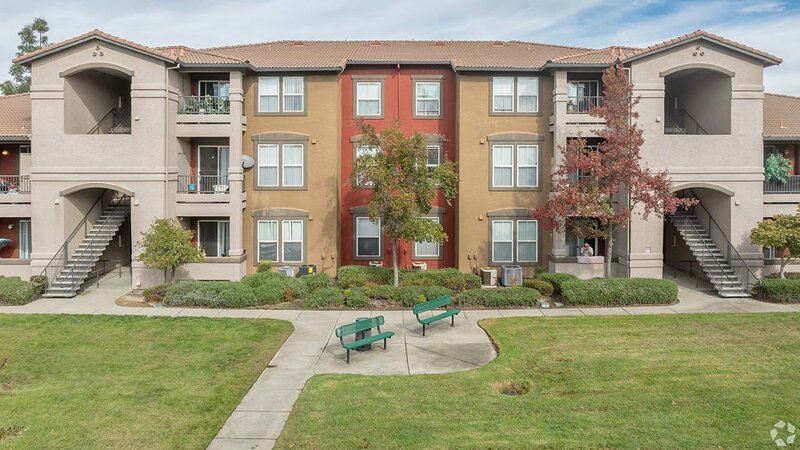 Crocker Oaks Apartments