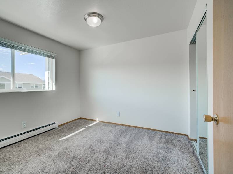 Room | Mountain View Apartments