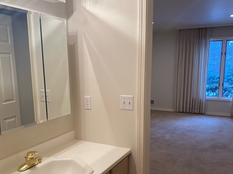 Bathroom | Mountainwood Estates Apartments in Missoula, MT