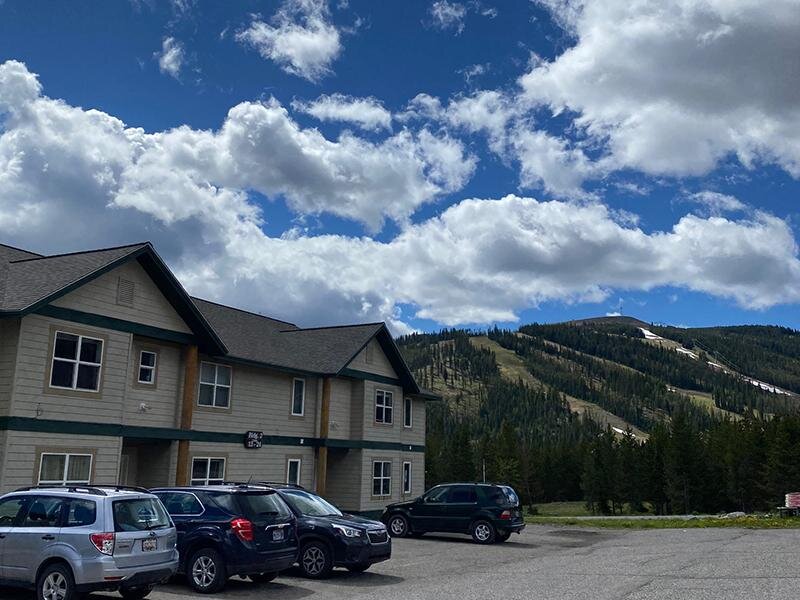Parking Lot | Big Sky Apartments
