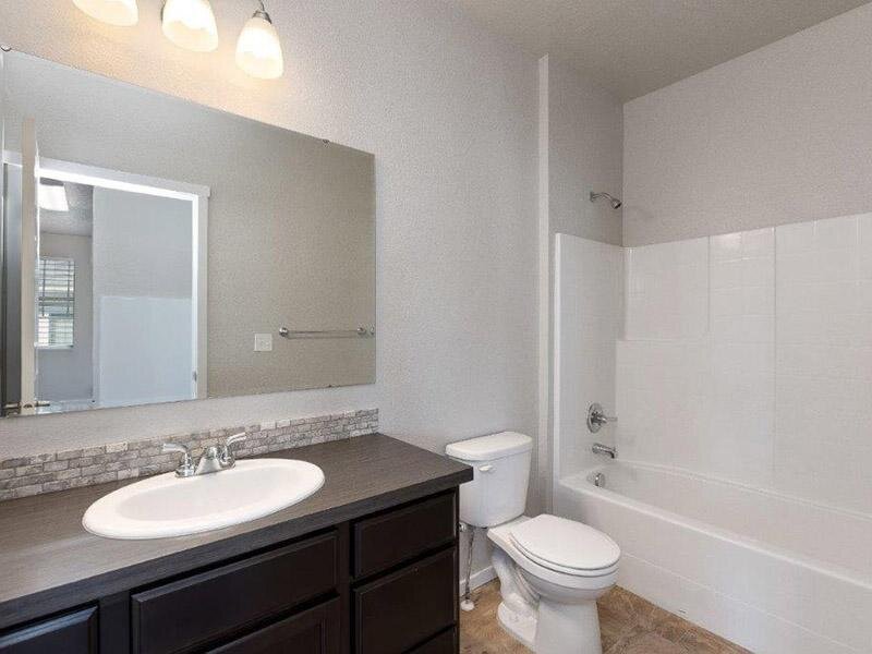 Bathroom | Crimson Point