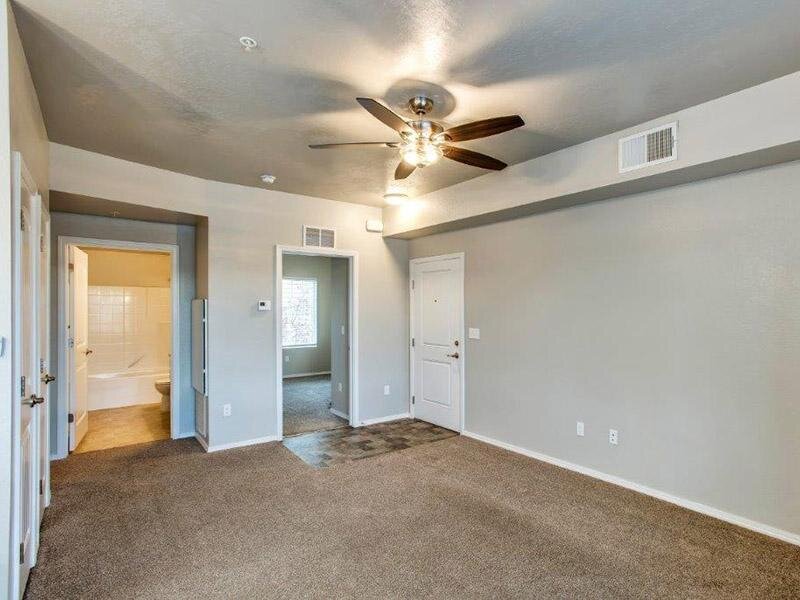 Ceiling Fan | Crimson Point