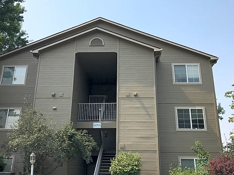 Apartment Exterior | Shaw Mountain Apartments in Boise, ID