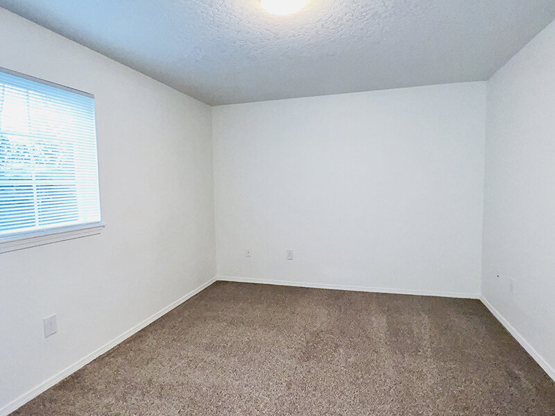 Room | Shaw Mountain