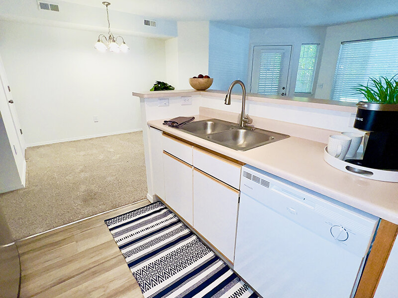 Spacious Interiors | Shaw Mountain