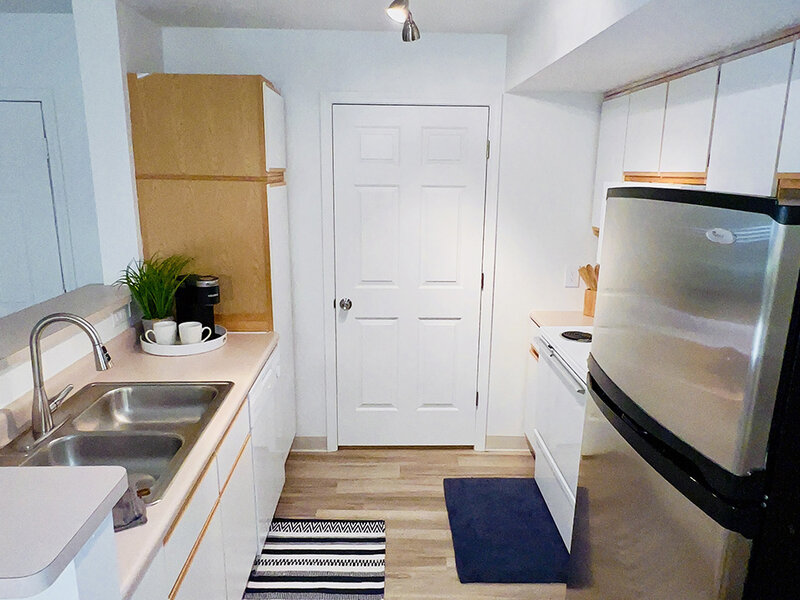 Shaw Mountain Apartments