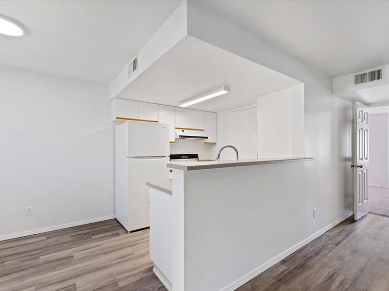 Kitchen | Spring Creek Apartments