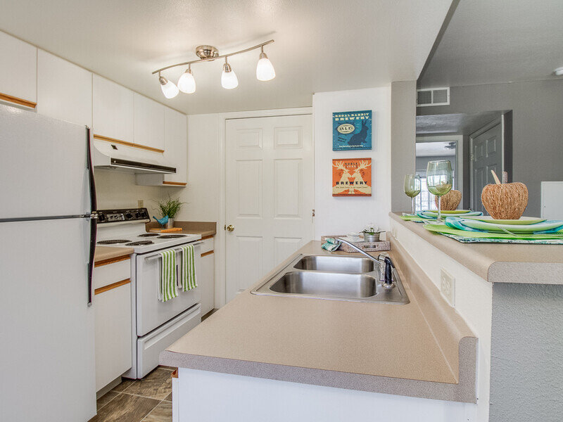 Kitchen | Spring Creek Apartments
