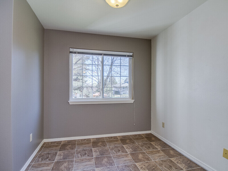 Living Area | Spring Creek Apartments