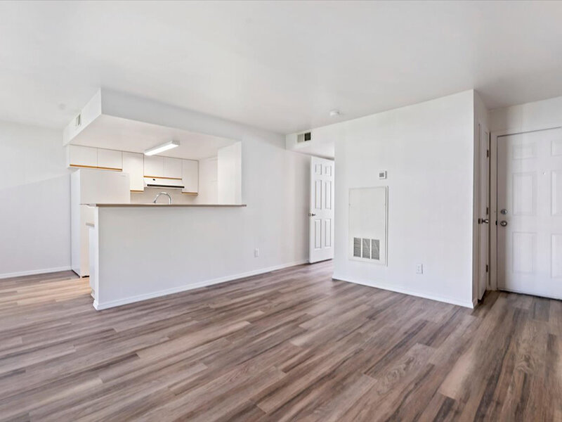 Living Room | Spring Creek Apartments