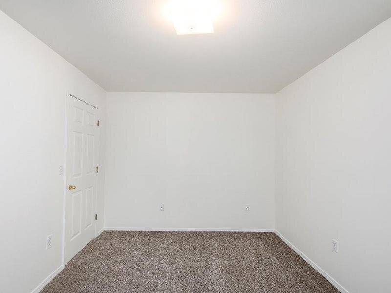 Carpeted Room | Cedar Square Apartments