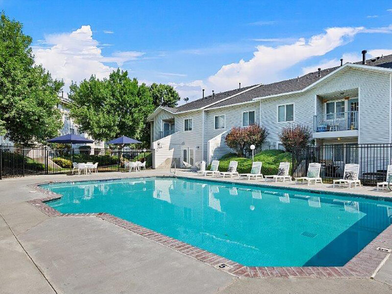 Cedar Square Apartments in Boise