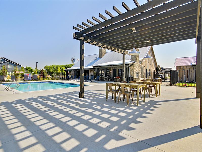 Pool Side Gazebo | Cottages at Stonesthrow Meridian Townhomes 