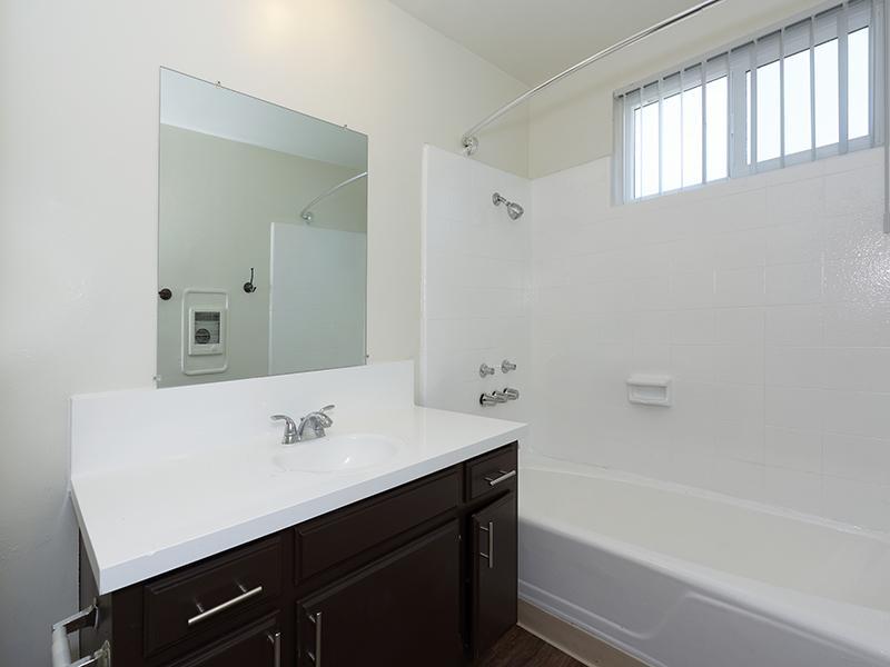 Bathroom Sink | Luxe at Burbank