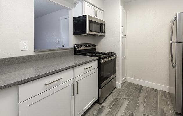 Foothill Place Apartment Features