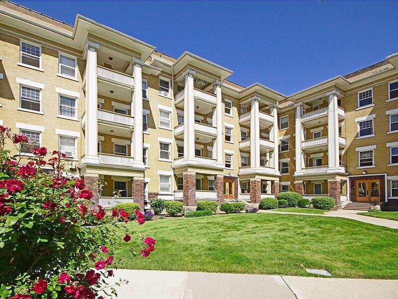 Beautiful Landscaping | Hillcrest Apartments in Salt Lake City, UT
