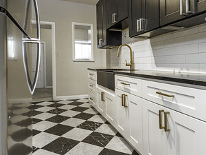 Spacious Kitchen | The Hillcrest