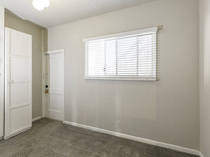 Spacious Room | The Hillcrest