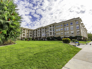 Sidewalk | The Hillcrest