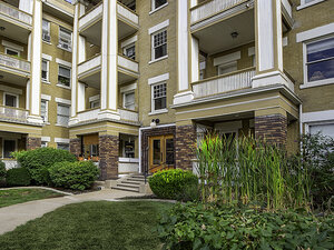 Apartment Entrance | The Hillcrest