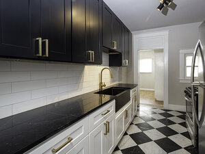 Black and White Tiled Kitchen | The Hillcrest