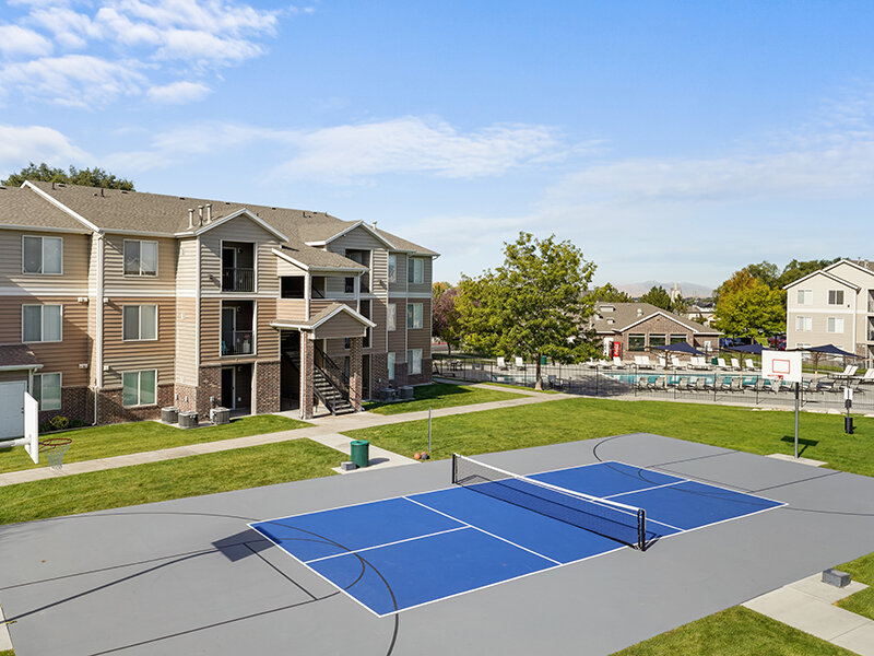 Sports Court and Pool | Settlers Landing Apartments in West Haven, UT