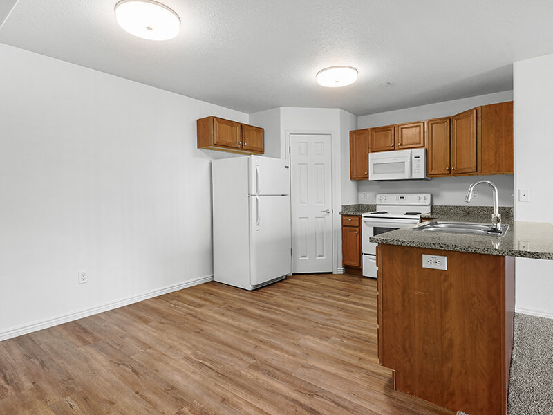 Kitchen | Settlers Landing Apartments in West Haven, UT
