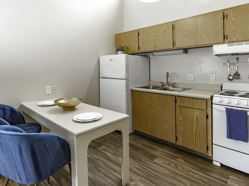 Kitchen | The Redwood