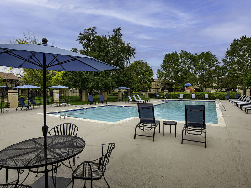 Pool Side Furniture | The Redwood