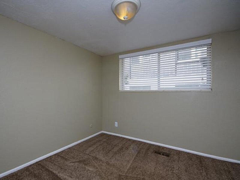 Bedroom | The New Broadmoor Apartments, Salt Lake City, UT