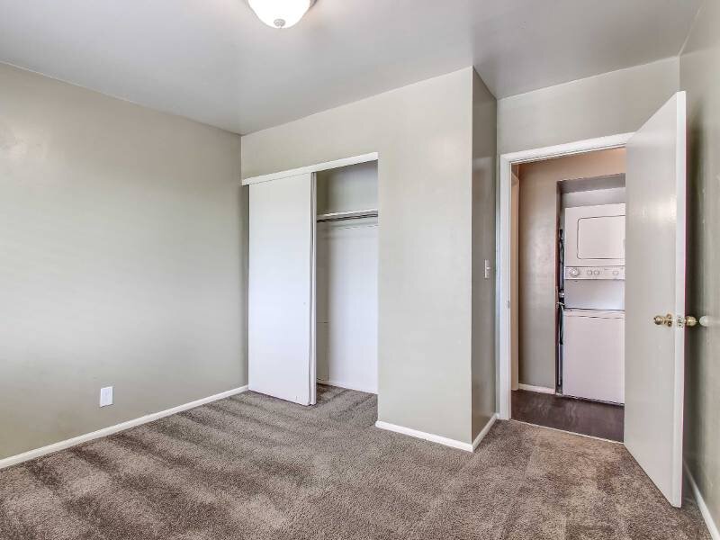 Apartments with a Washer/Dryer | The New Broadmoor Apartments in SLC, UT