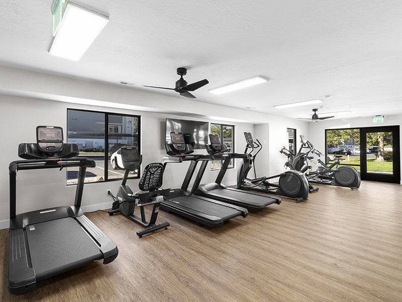 Fitness Center | Turnberry Apartments