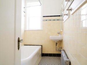 Bathroom | Kensington