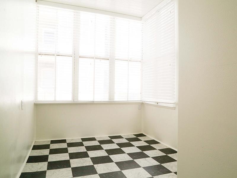 Room with Black and White Tiled Flooring | Kensington