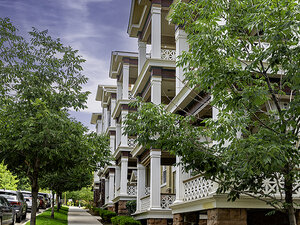 Luxurious Grounds | Kensington