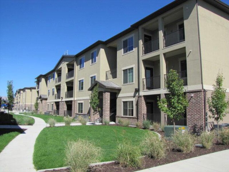 Brickstone Apartments Community