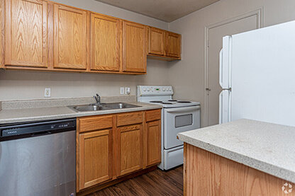 LUXURY DESIGN at The Rainier