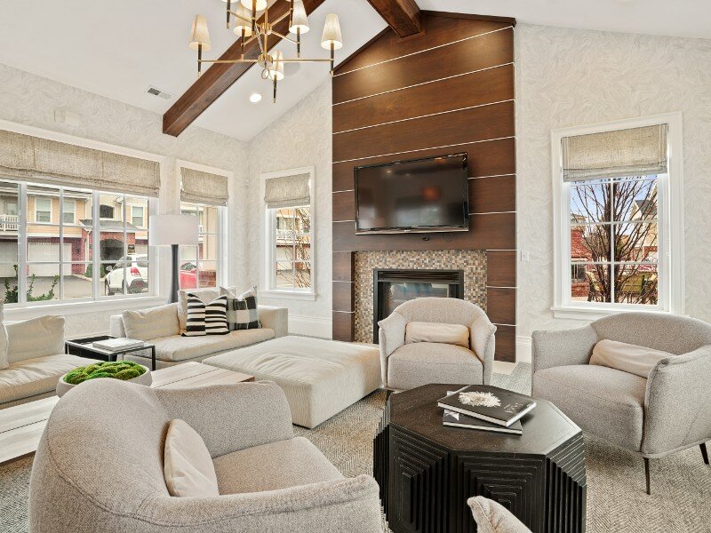 Clubhouse Lounge | Riverwalk Apartments