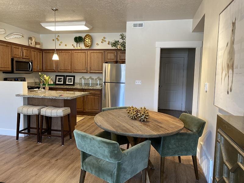 Dining Area & Kitchen | Riverwalk Apartments