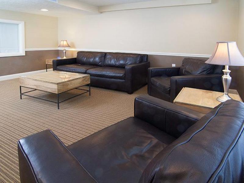 Lounge | Apartments in Sandy, Utah