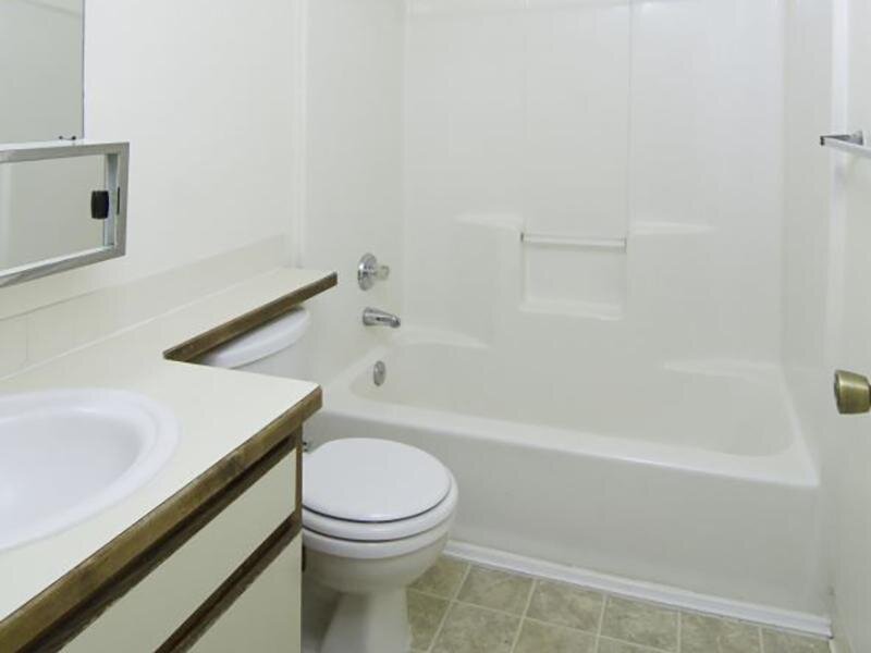 Bathroom | Liberty Heights